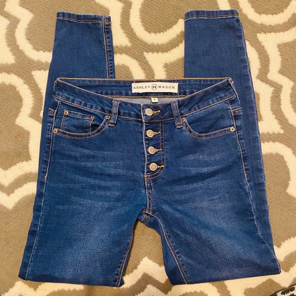 🛍3/$25 Jean